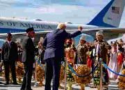 Sambut Meriah Donald Trump, Anwar Ibrahim Tuai Kritik